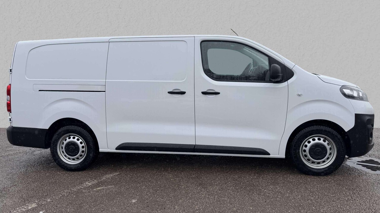 Used Vauxhall Vivaro Electric for sale - 77857685: Photo 4