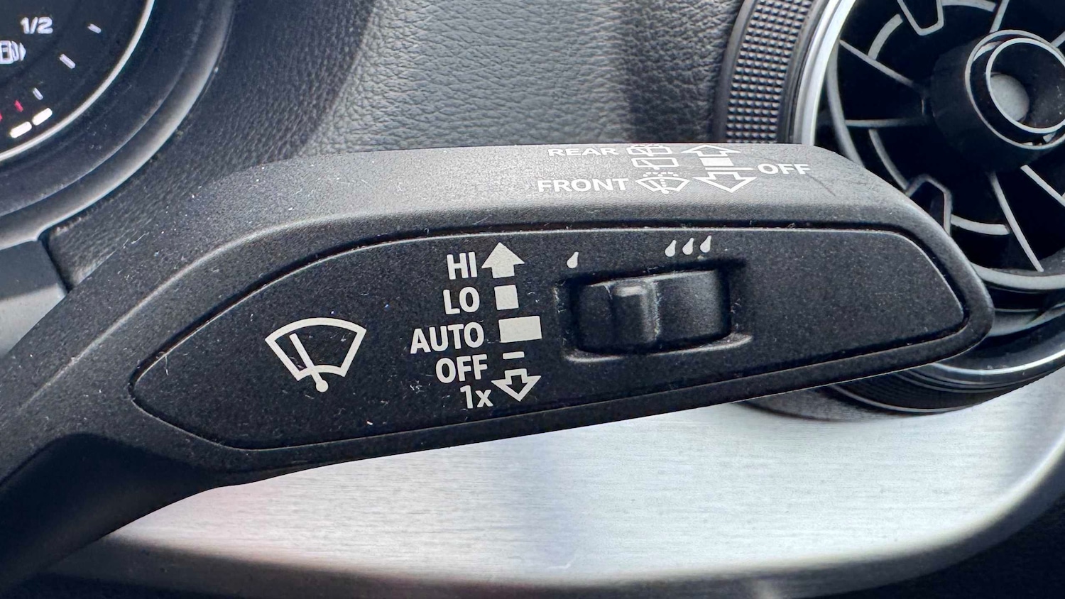 Used Audi Q2 2017 for sale - 78089931: Photo 20