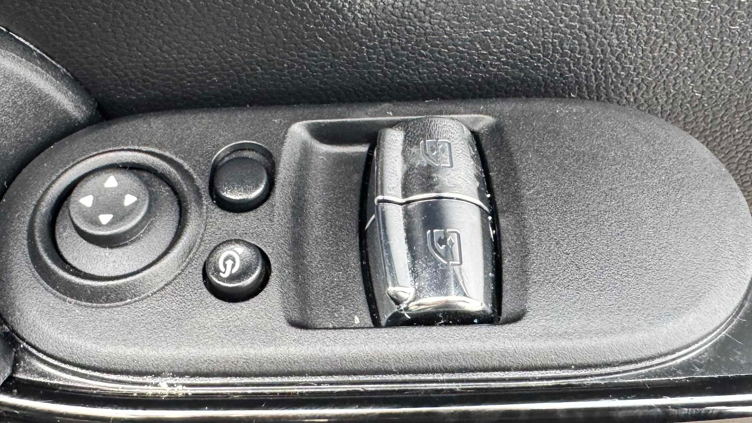 Used MINI Hatch 2022 for sale - 77983310: Photo 14