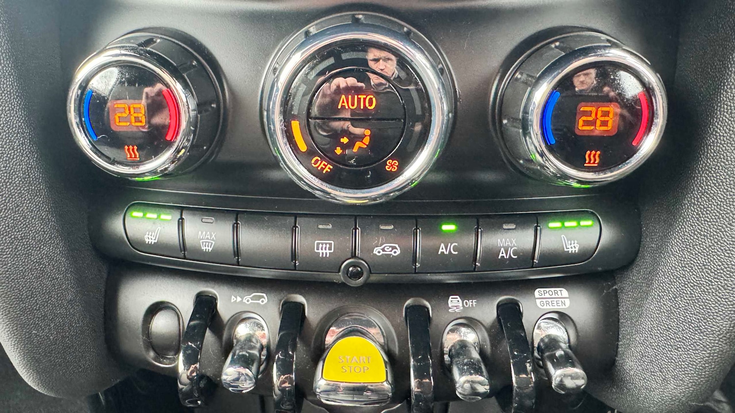 Used MINI Hatch 2022 for sale - 77983310: Photo 28