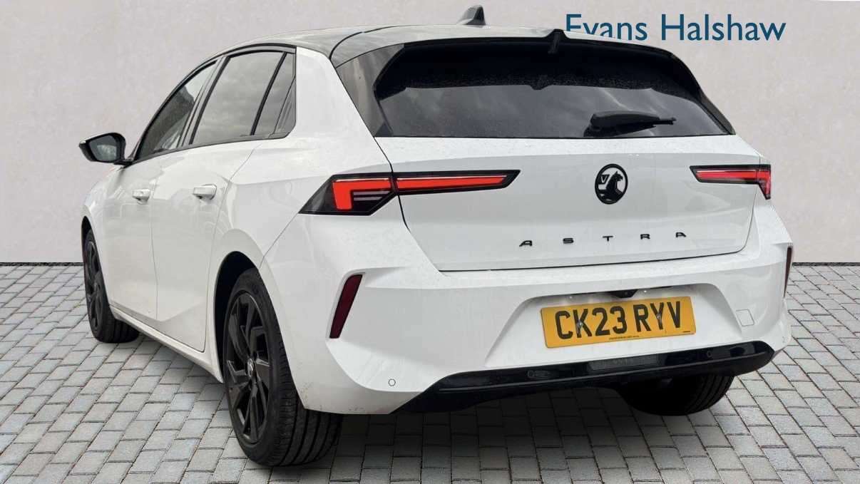 Used Vauxhall Astra 2023 for sale - 77856607: Photo 4