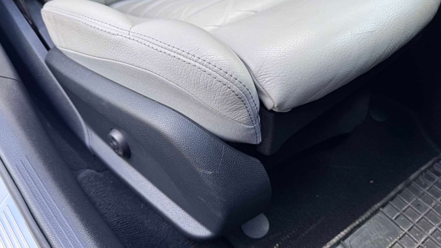 Used Mercedes-Benz C Class 2018 for sale - 78077025: Photo 16