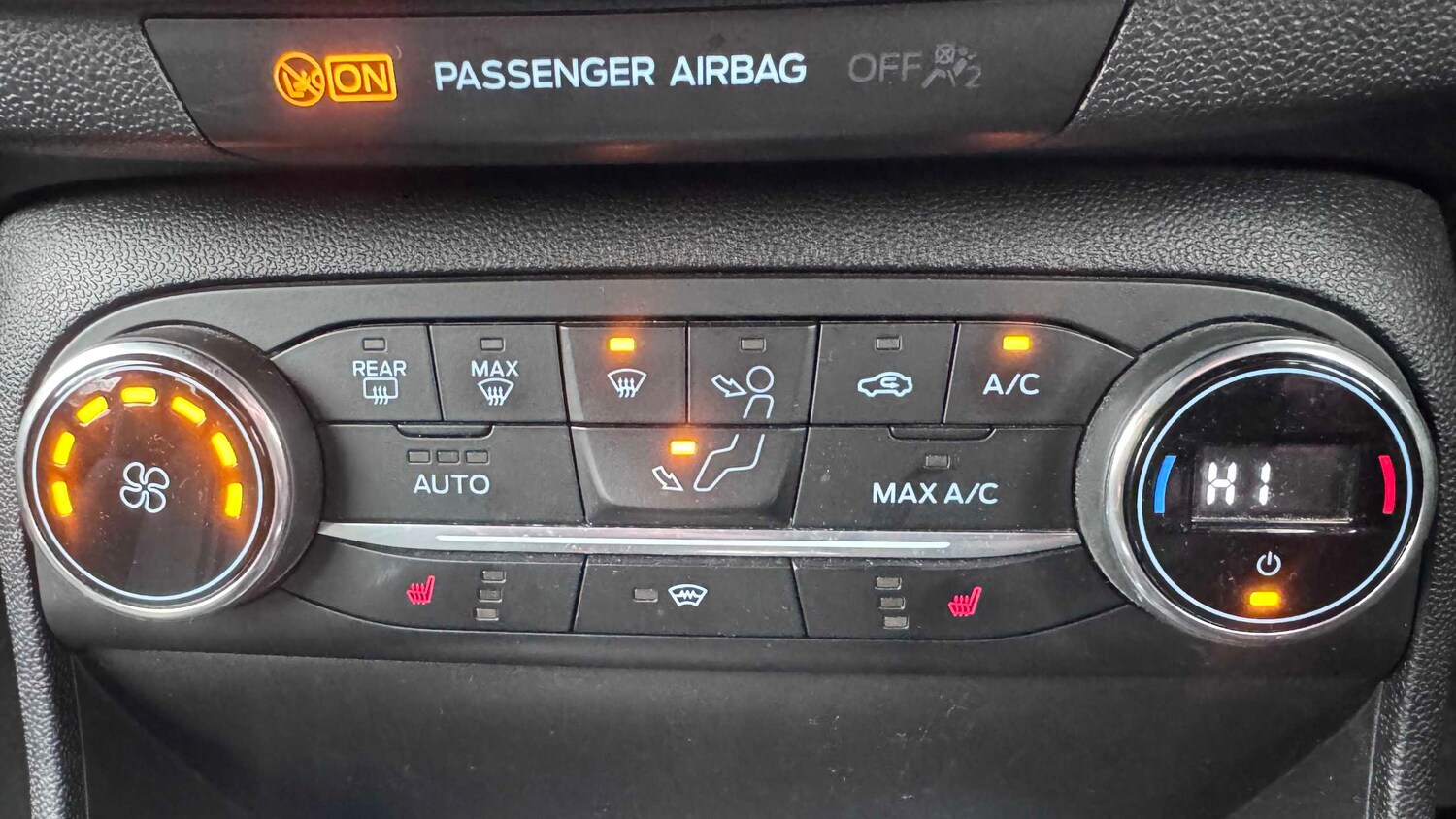 Used Ford Fiesta 2018 for sale - 77856971: Photo 28