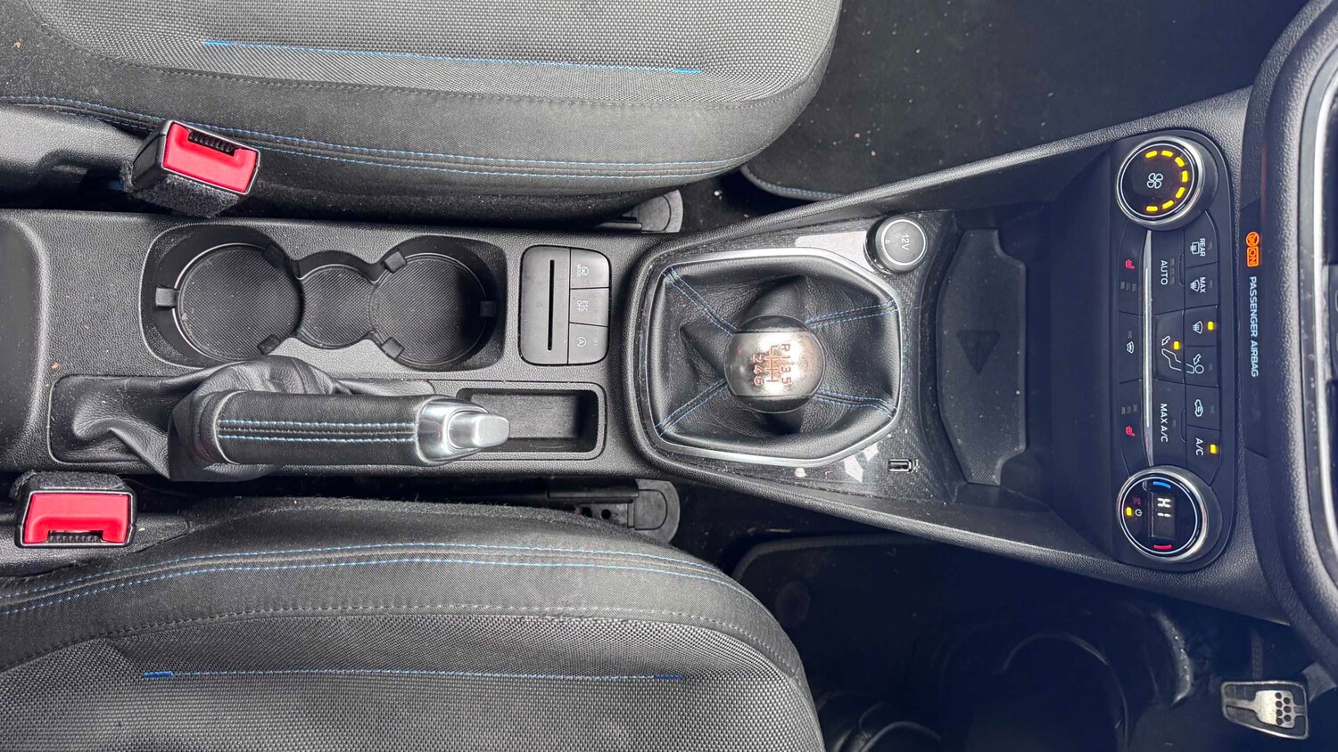 Used Ford Fiesta 2018 for sale - 77856971: Photo 30