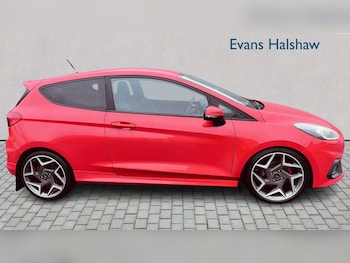 Used Ford Fiesta 2018 for sale - 77856971: Photo