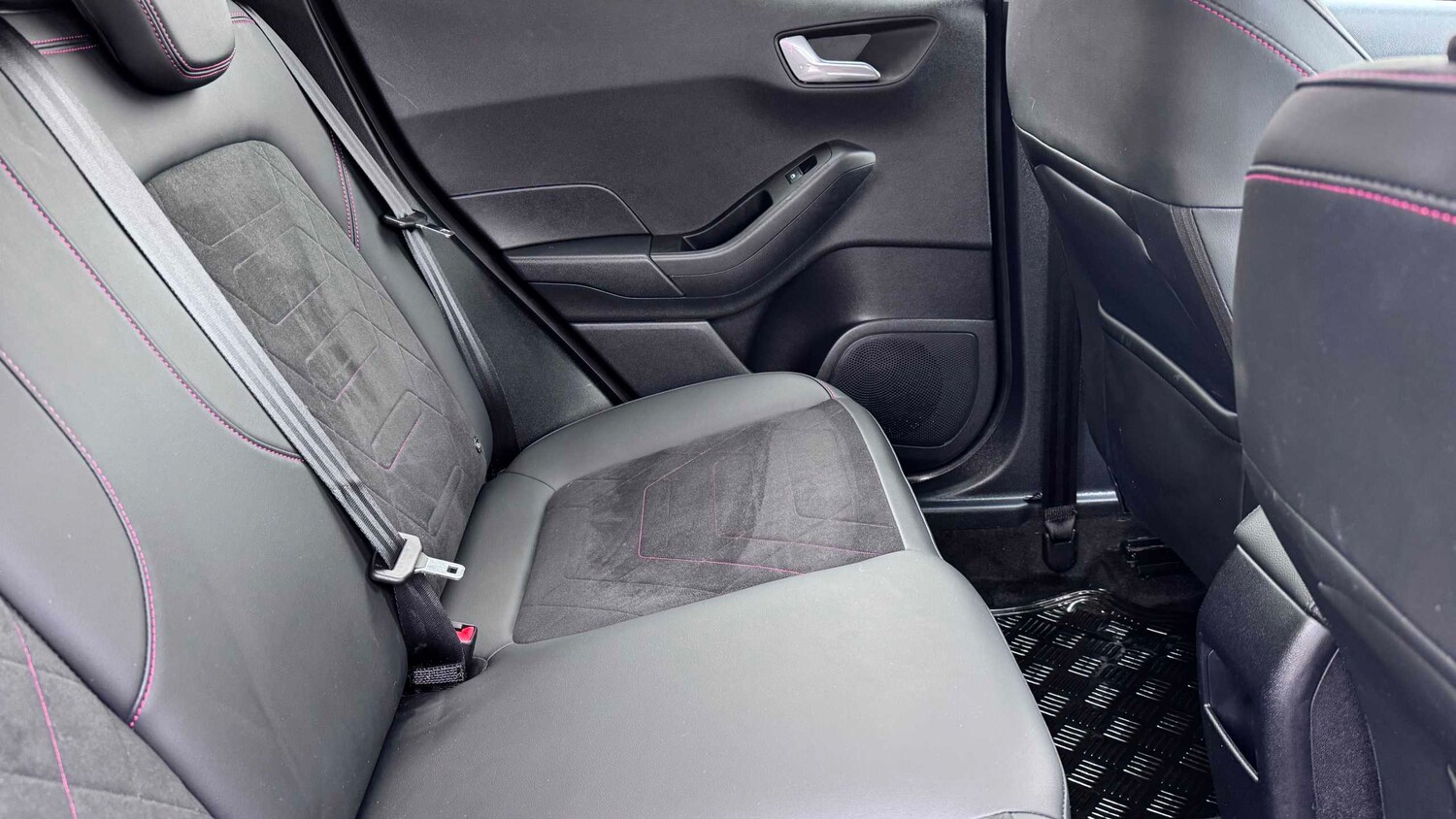 Used Ford Fiesta for sale - 77861624: Photo 33