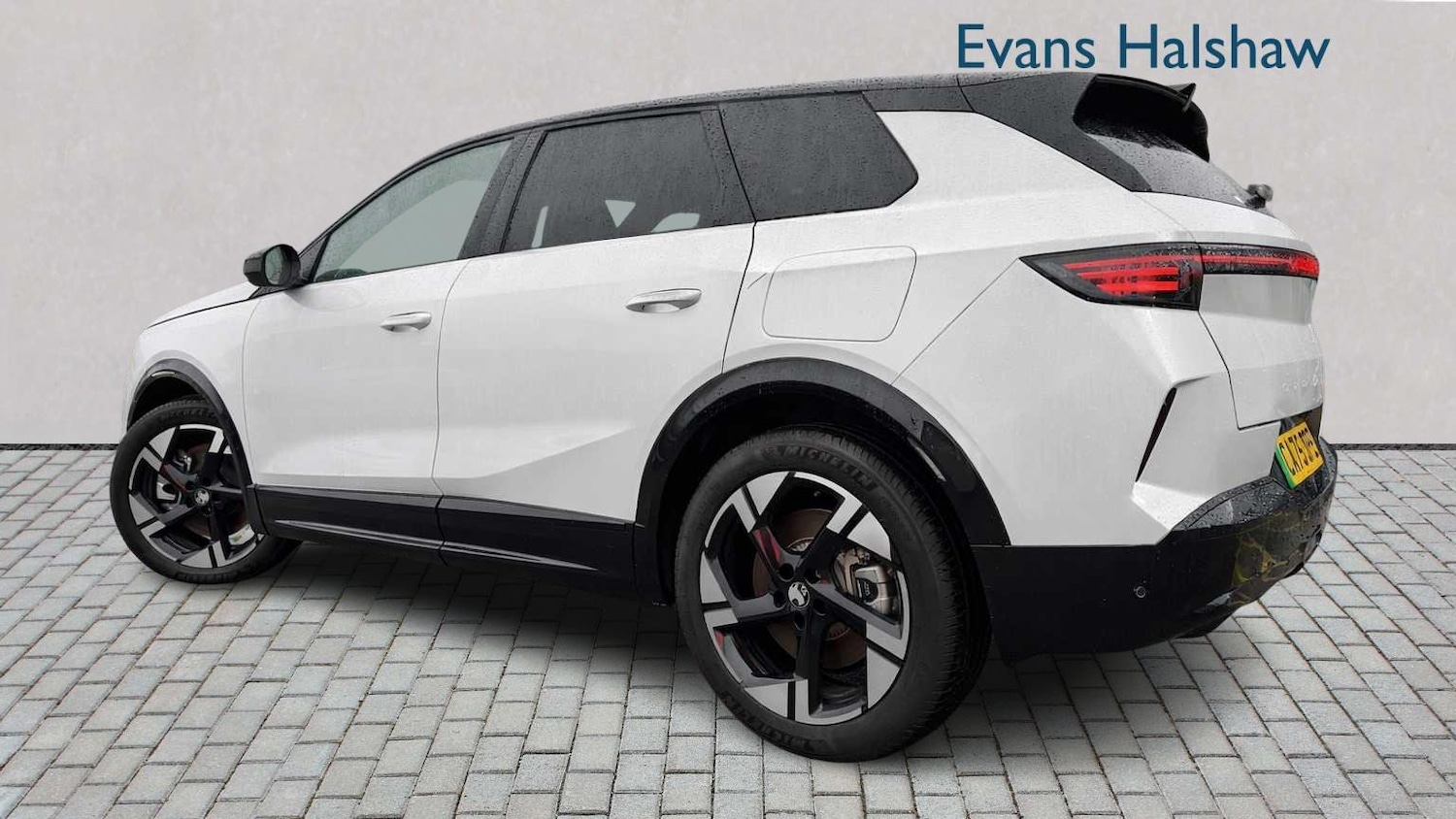 Used Vauxhall Grandland for sale - 77862533: Photo 2