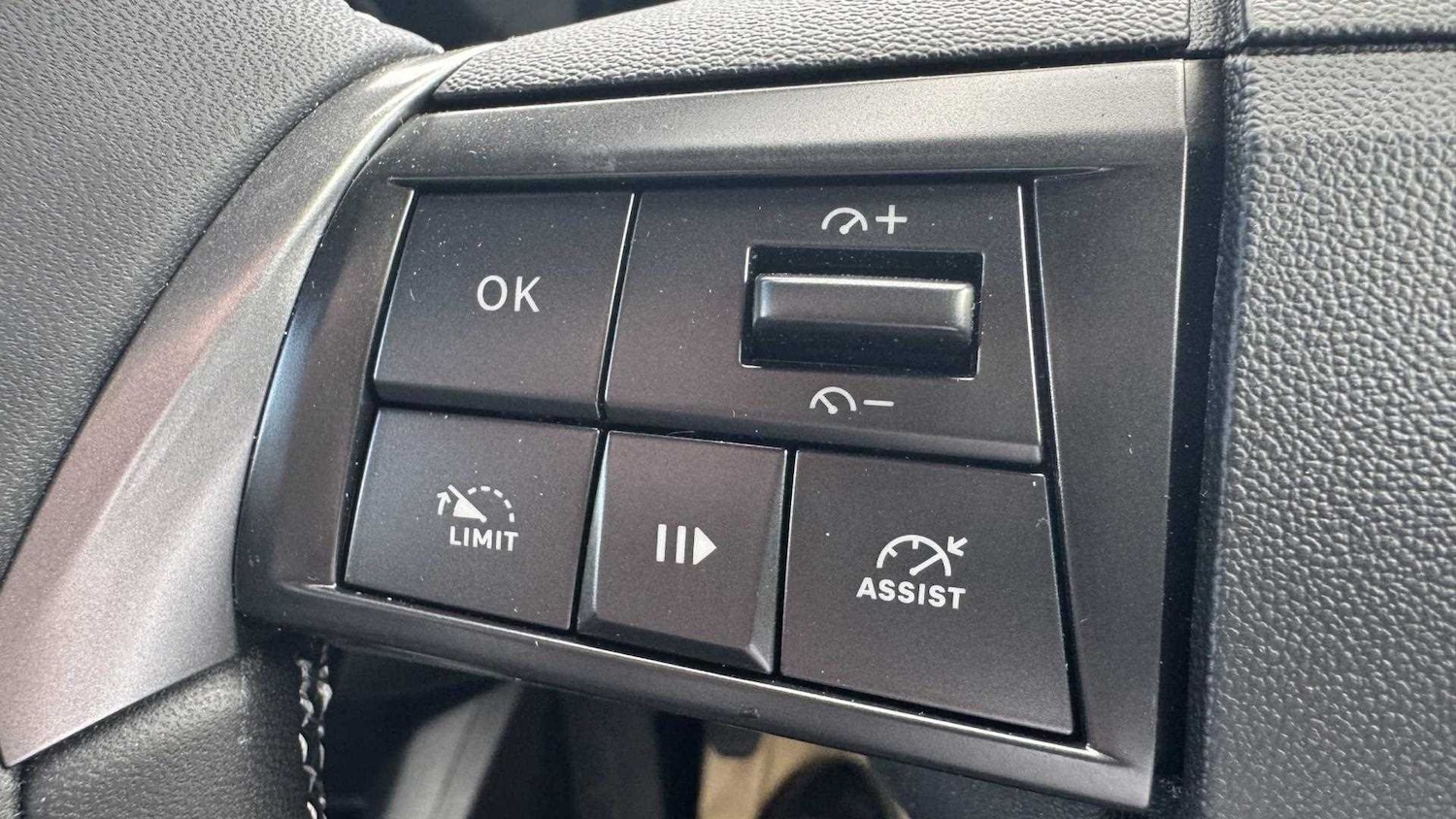 Used Vauxhall Mokka 2025 for sale - 78063871: Photo 7