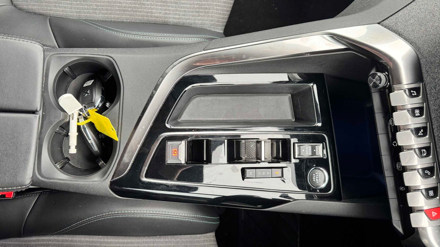 Used Peugeot 5008 for sale - 77861375: Photo 32