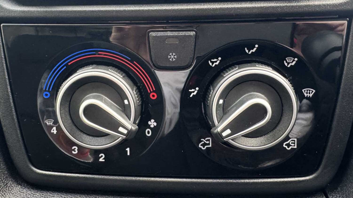 Used Vauxhall Movano 2025 for sale - 77859393: Photo 30