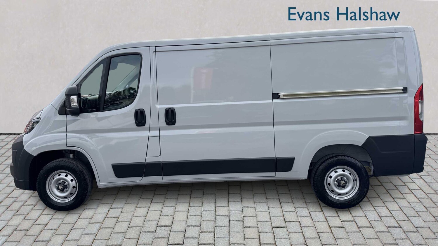 Used Vauxhall Movano 2025 for sale - 77859393: Photo 6