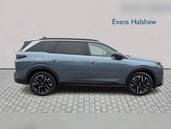 Used Peugeot 5008 2025 for sale - 78775025: Photo