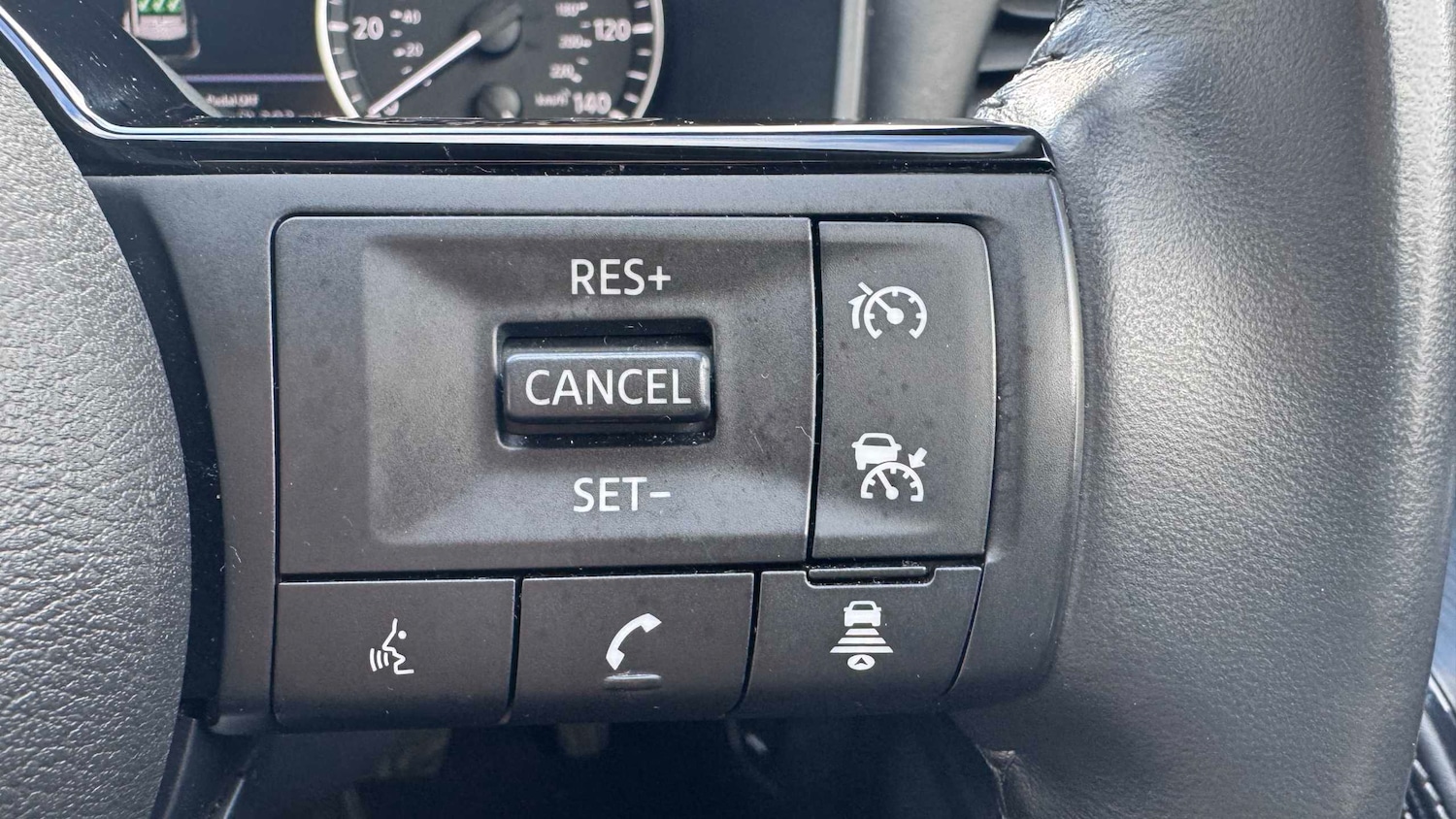 Used Nissan X-Trail 2024 for sale - 77856975: Photo 19