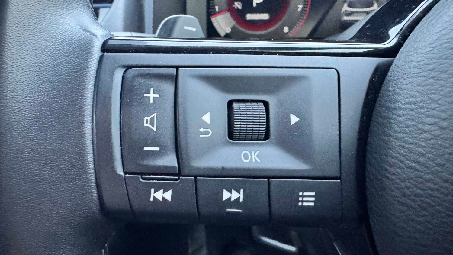 Used Nissan Qashqai 2024 for sale - 77858859: Photo 17