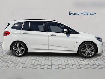 Used BMW 2 Series 2016 for sale - 79161108: Photo