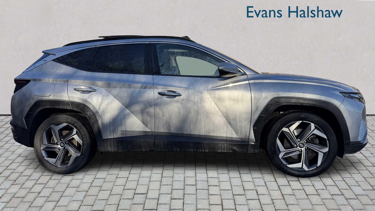 Used Hyundai TUCSON for sale - 77859882: Photo 4