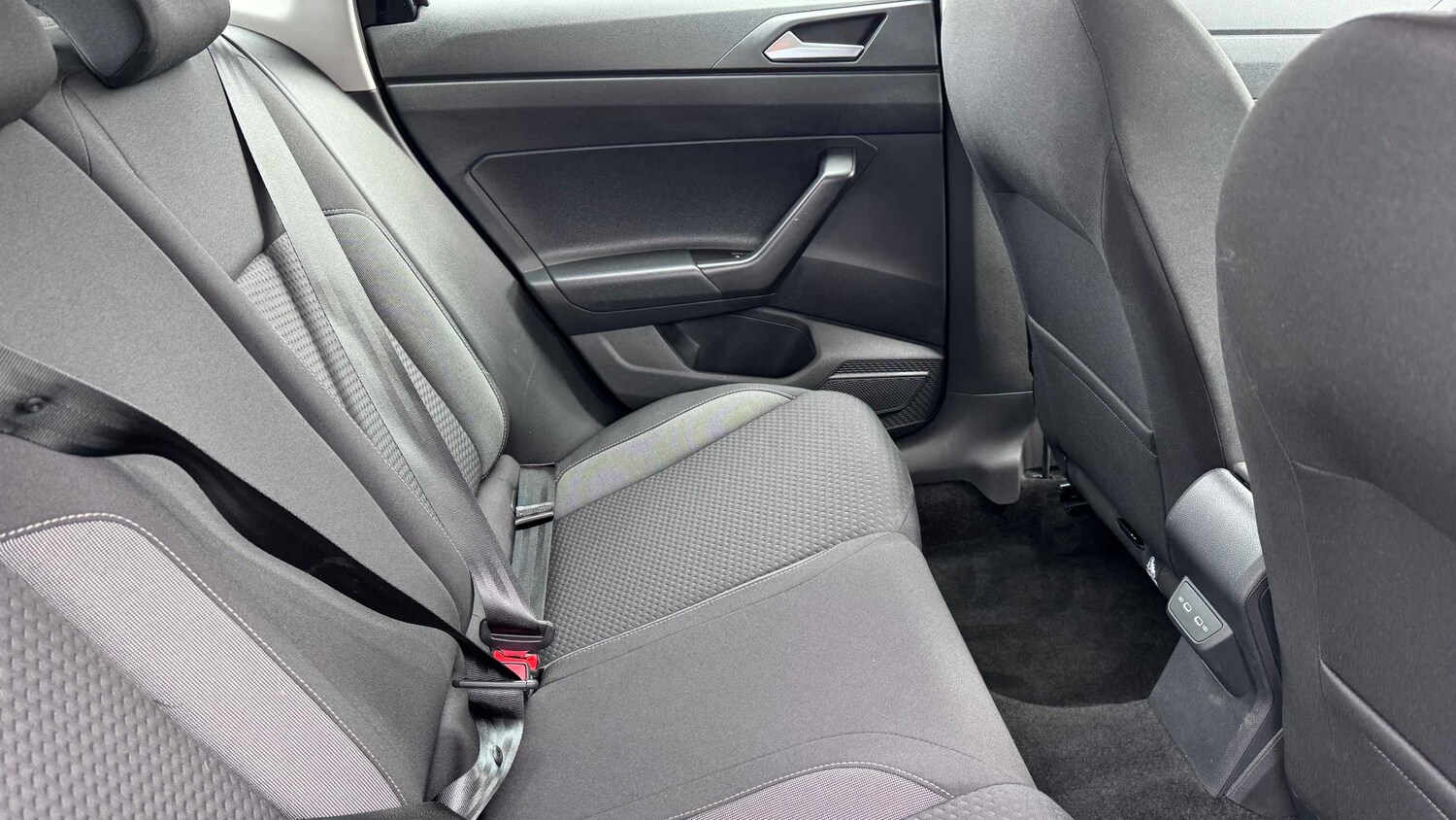 Used Volkswagen Polo for sale - 77862340: Photo 33