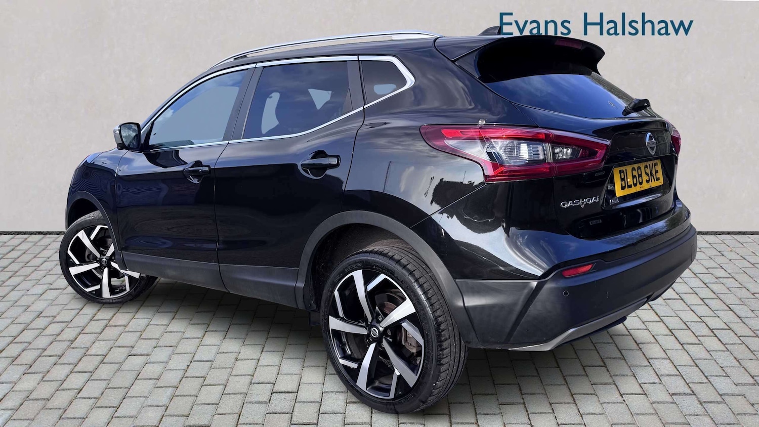 Used Nissan Qashqai 2019 for sale - 77995862: Photo 2