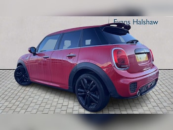 Used MINI Hatch 2019 for sale - 77860418: Photo