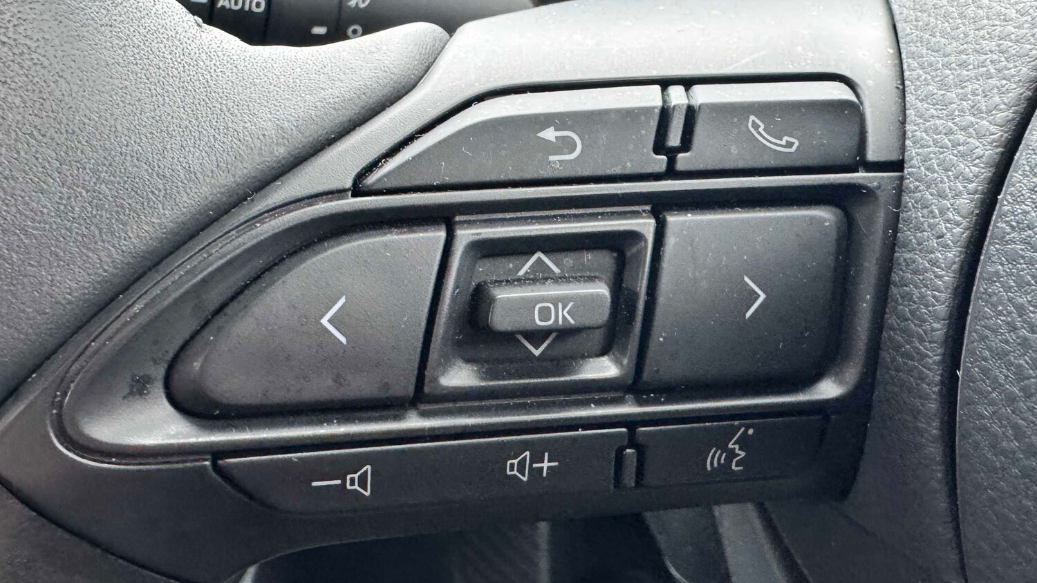 Used Toyota Yaris for sale - 77861973: Photo 17