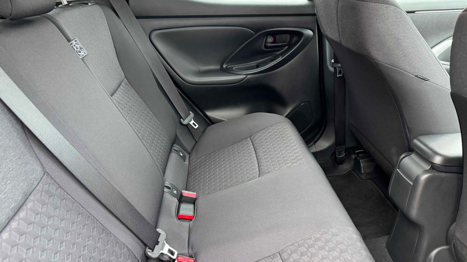 Used Toyota Yaris for sale - 77861973: Photo 33