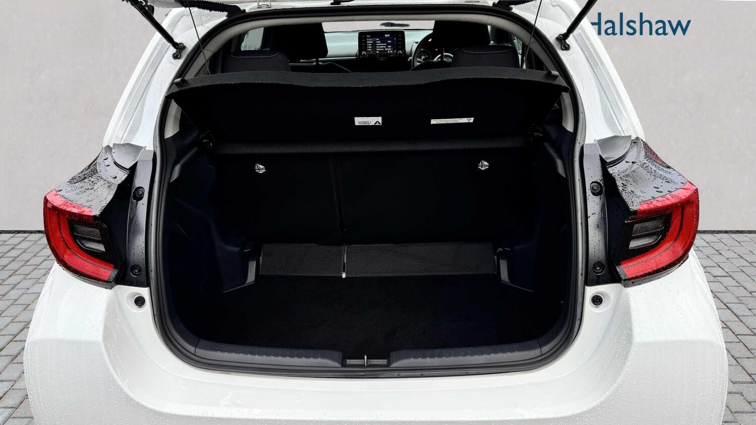 Used Toyota Yaris for sale - 77861973: Photo 35