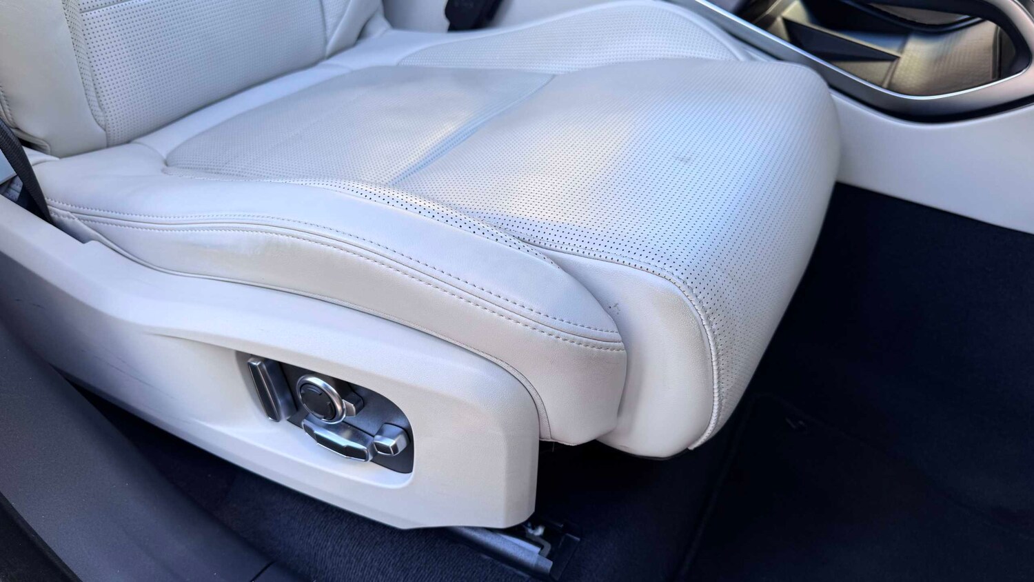 Used Jaguar F-Pace for sale - 77943456: Photo 16