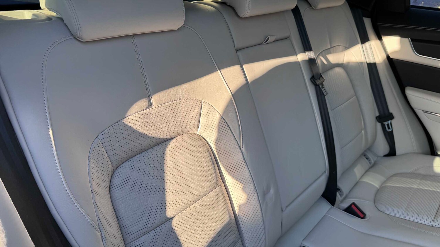 Used Jaguar F-Pace for sale - 77943456: Photo 34