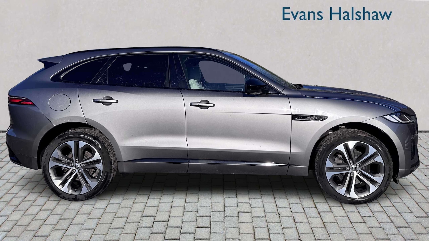 Used Jaguar F-Pace for sale - 77943456: Photo 4