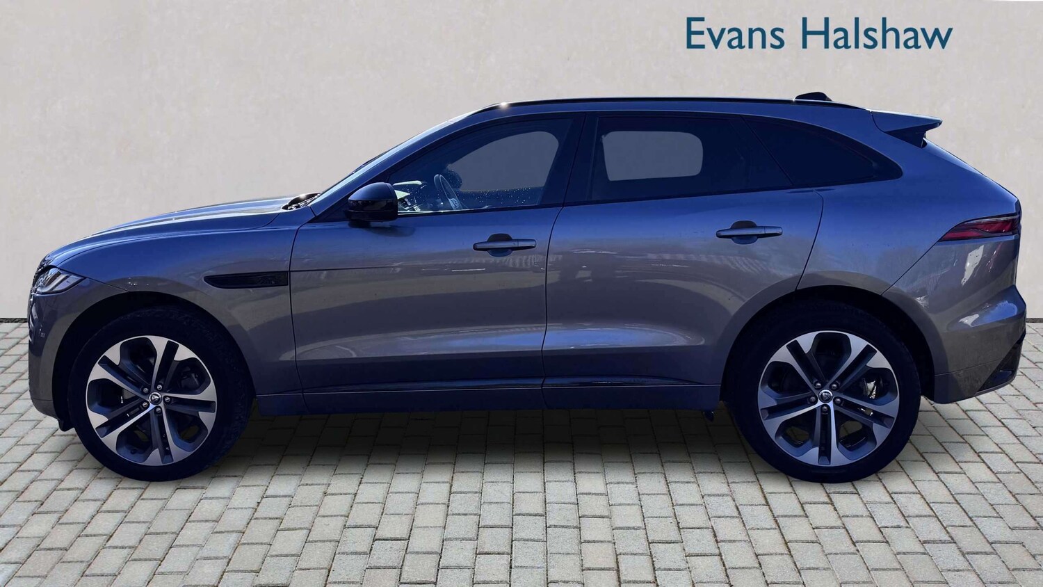 Used Jaguar F-Pace for sale - 77943456: Photo 6