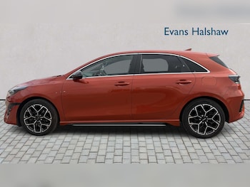 Used Kia Ceed 2023 for sale - 79340003: Photo