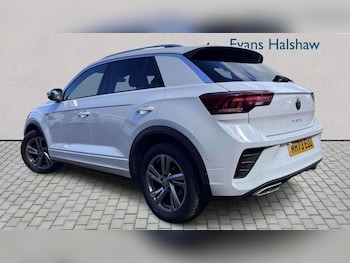 Used Volkswagen T-Roc 2024 for sale - 78037390: Photo