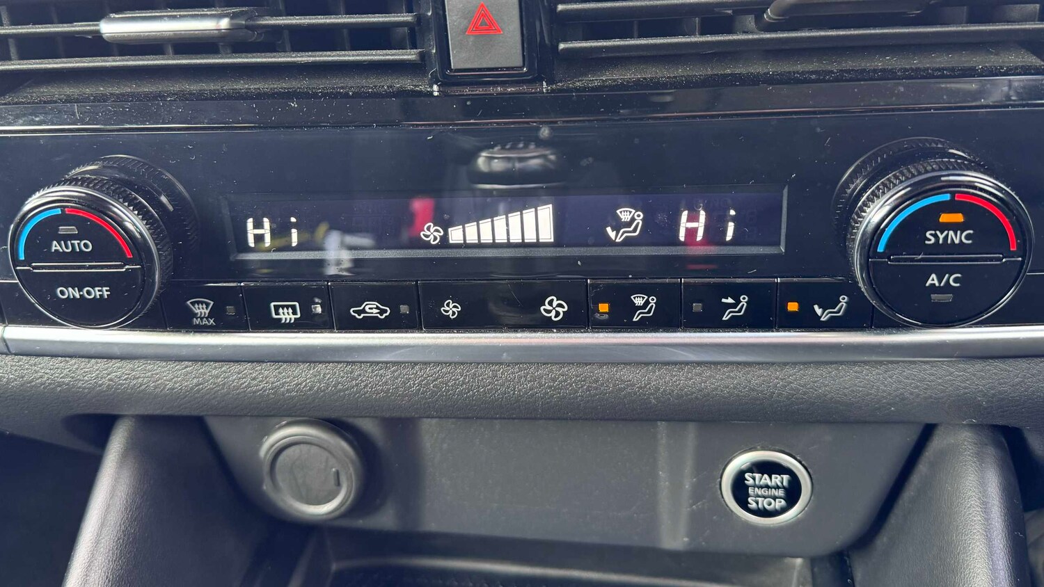 Used Nissan Qashqai for sale - 77857224: Photo 28