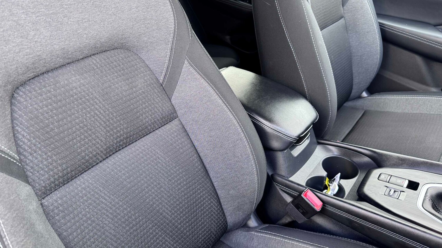 Used Nissan Qashqai for sale - 77857224: Photo 32