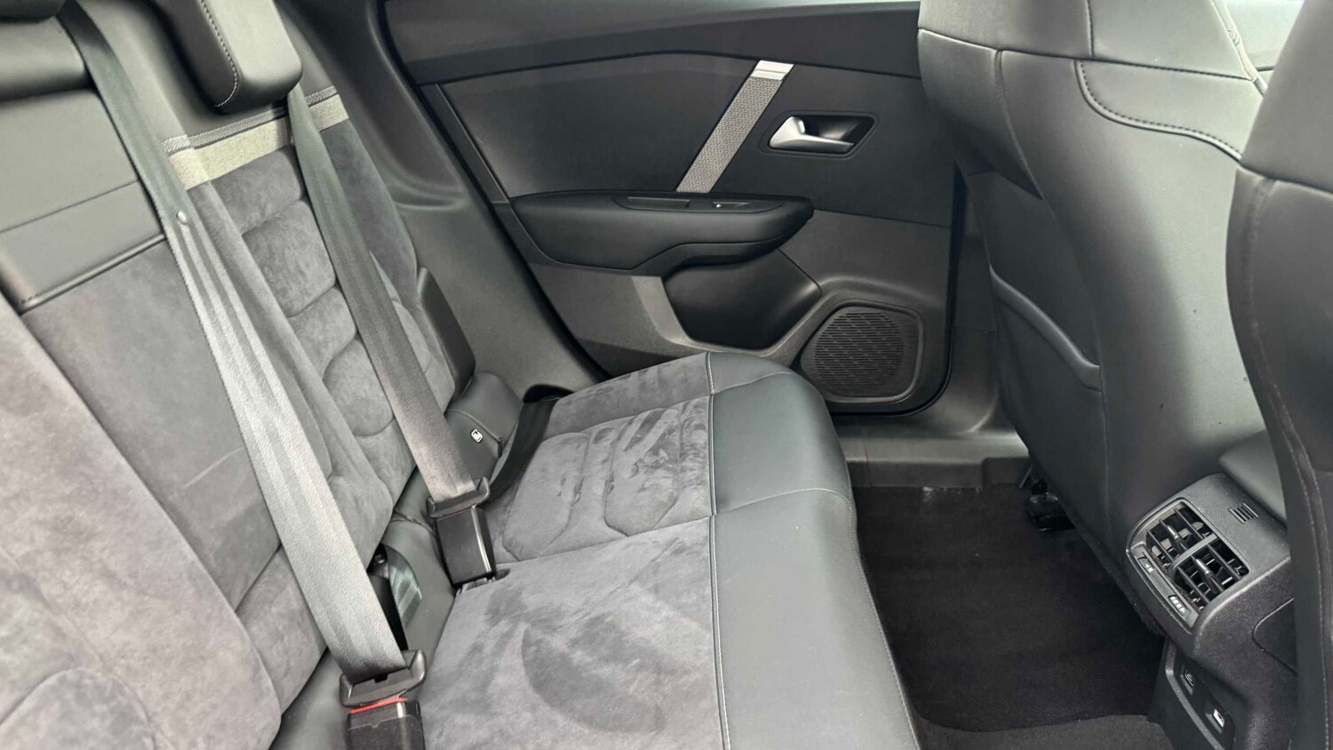 Used Citroen C4 for sale - 77861327: Photo 34