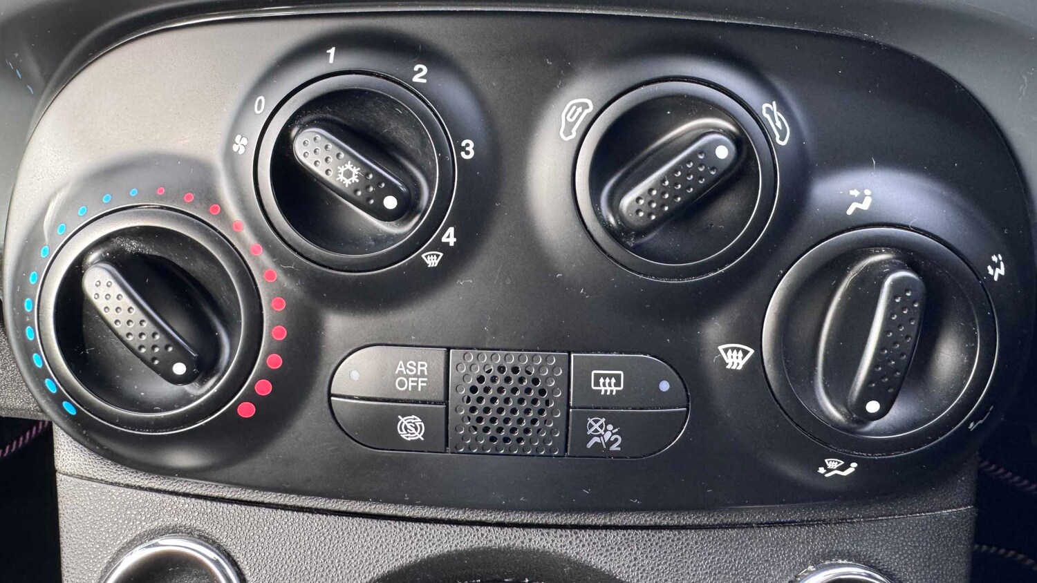 Used Fiat 500 for sale - 77861772: Photo 28