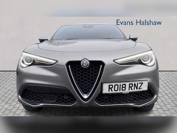 Used Alfa Romeo Stelvio 2018 for sale - 77995869: Photo