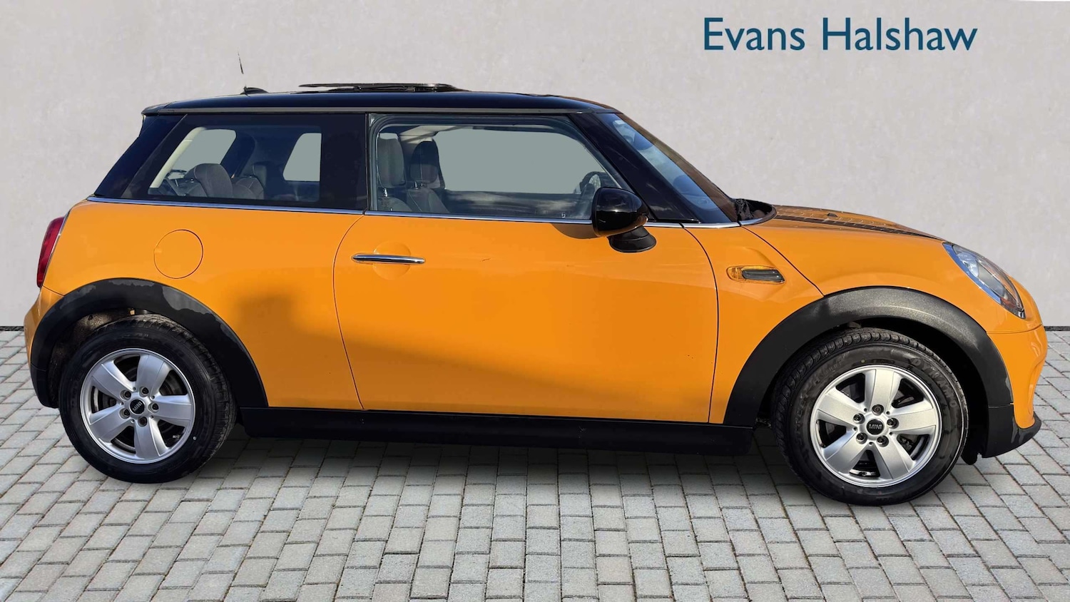 Used MINI Hatch 2016 for sale - 78060236: Photo 4