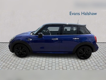 Used MINI Hatch 2019 for sale - 79109322: Photo