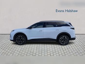 Used Peugeot 5008 2025 for sale - 79745622: Photo