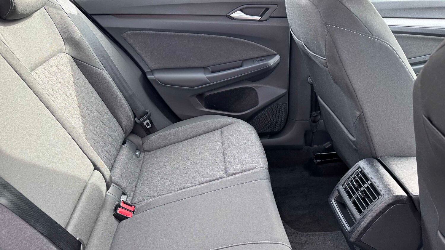 Used Volkswagen Golf for sale - 77860989: Photo 34