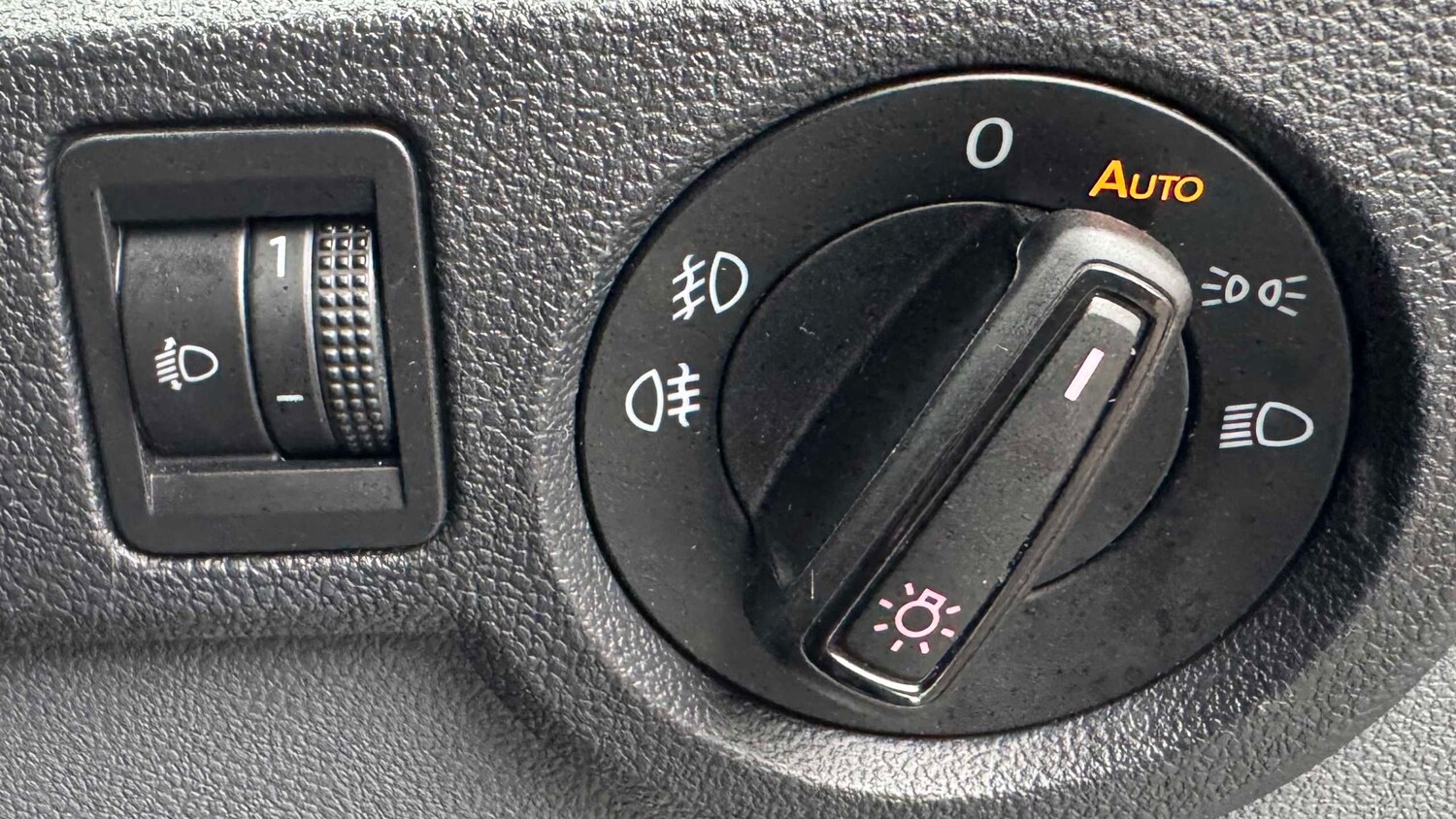 Used Volkswagen T-Cross for sale - 77861202: Photo 16