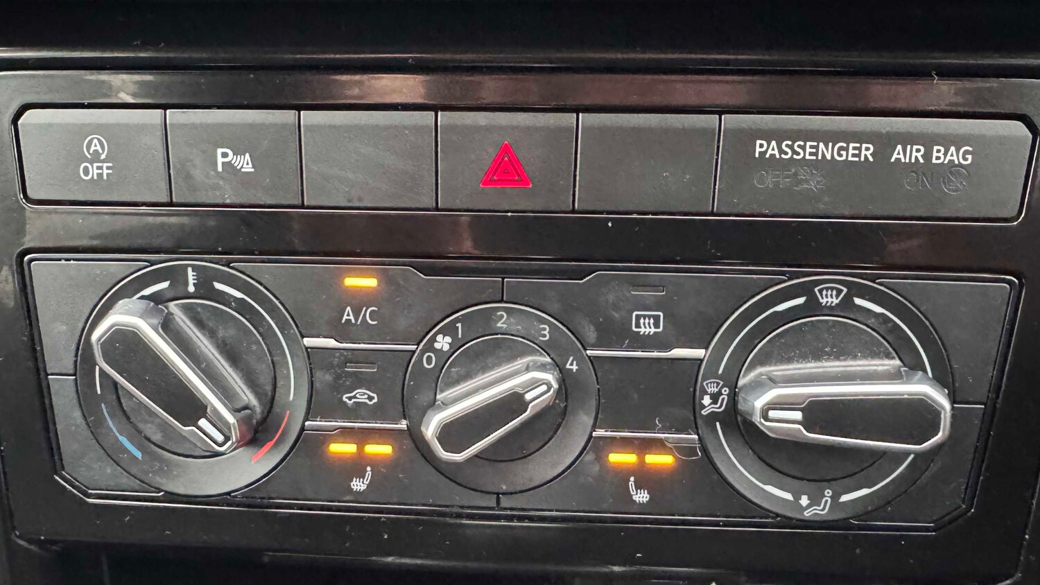 Used Volkswagen T-Cross for sale - 77861202: Photo 30