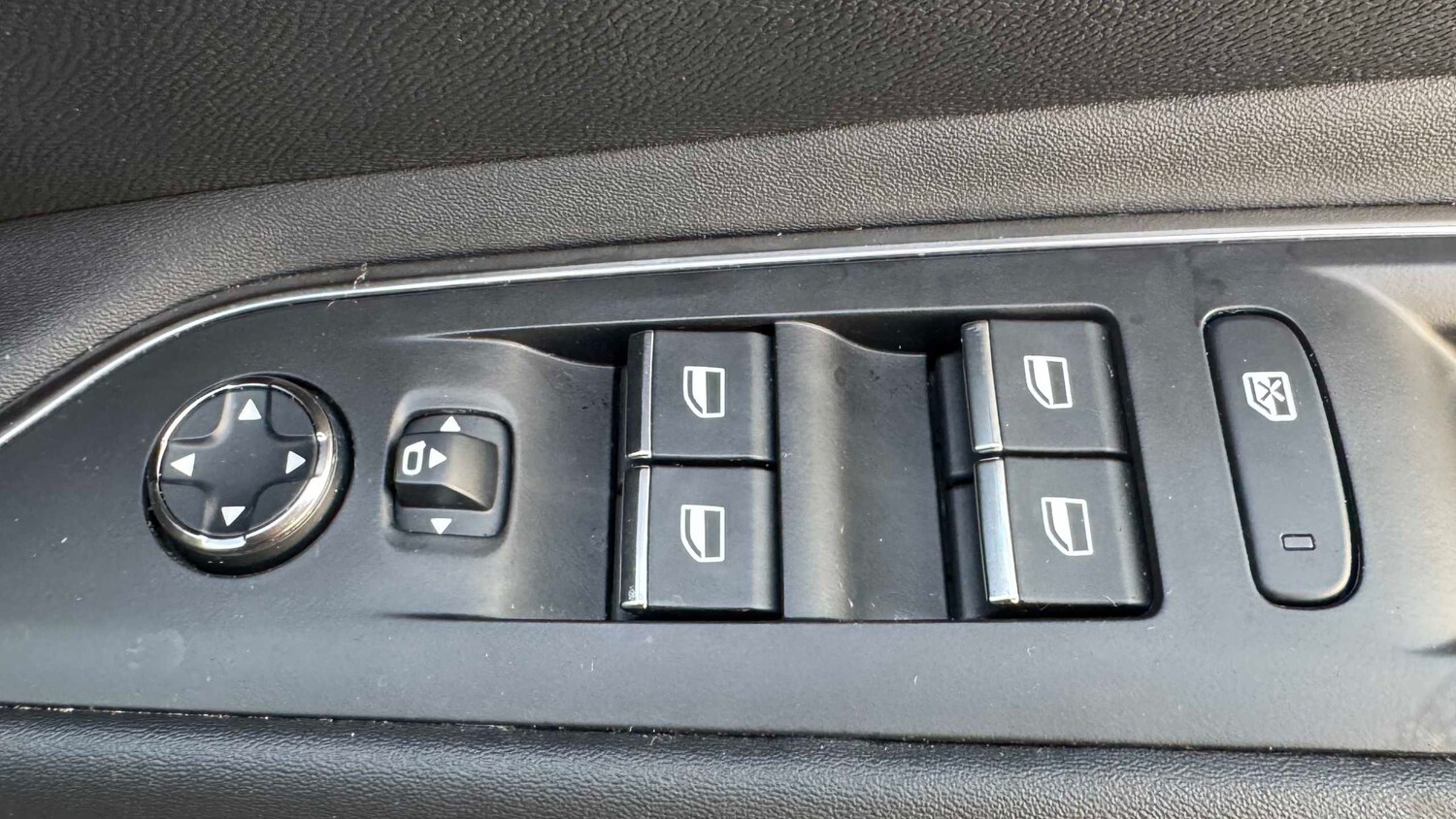 Used Peugeot 3008 for sale - 77859554: Photo 10