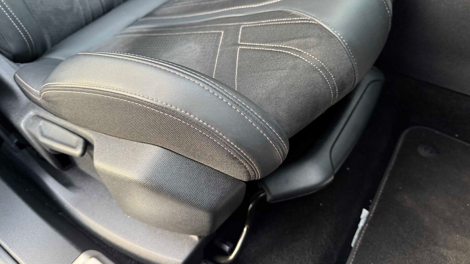 Used Peugeot 3008 for sale - 77859554: Photo 11