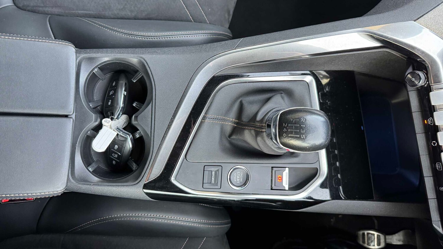 Used Peugeot 3008 for sale - 77859554: Photo 29