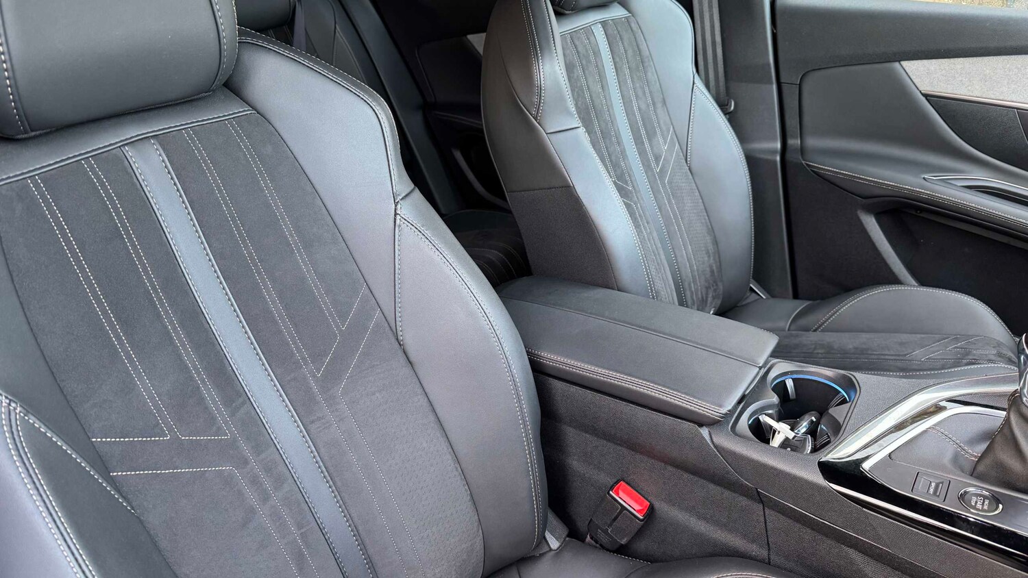 Used Peugeot 3008 for sale - 77859554: Photo 31