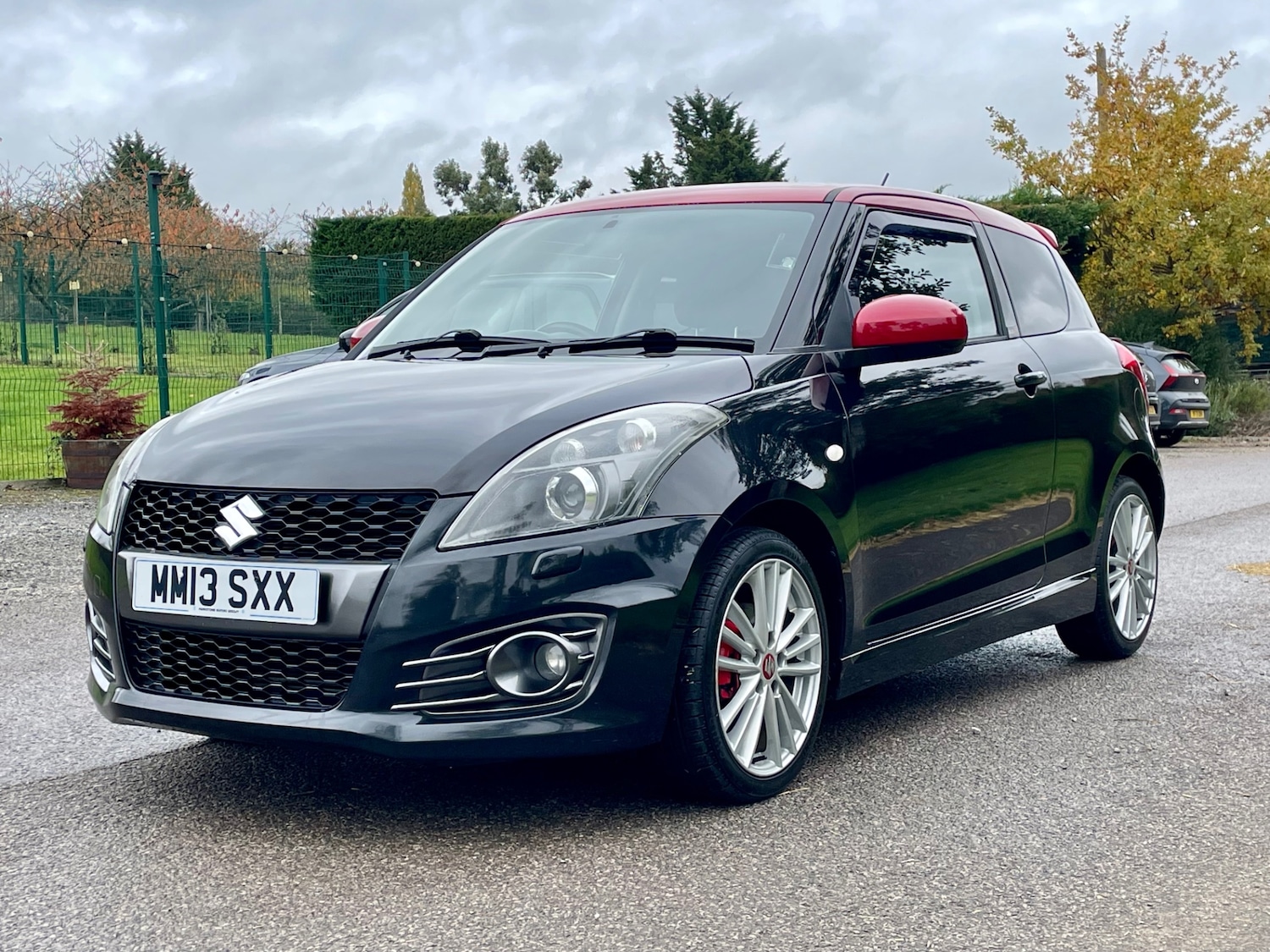 Used Suzuki Swift 2013 for sale - 76396511: Photo 11