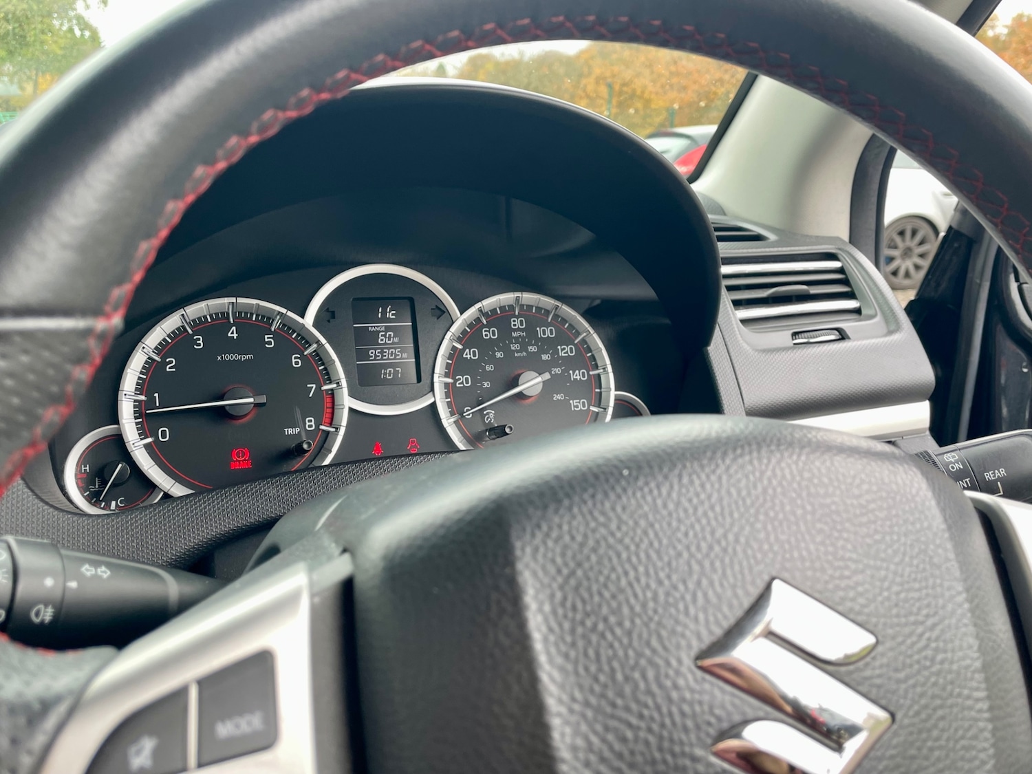 Used Suzuki Swift 2013 for sale - 76396511: Photo 18