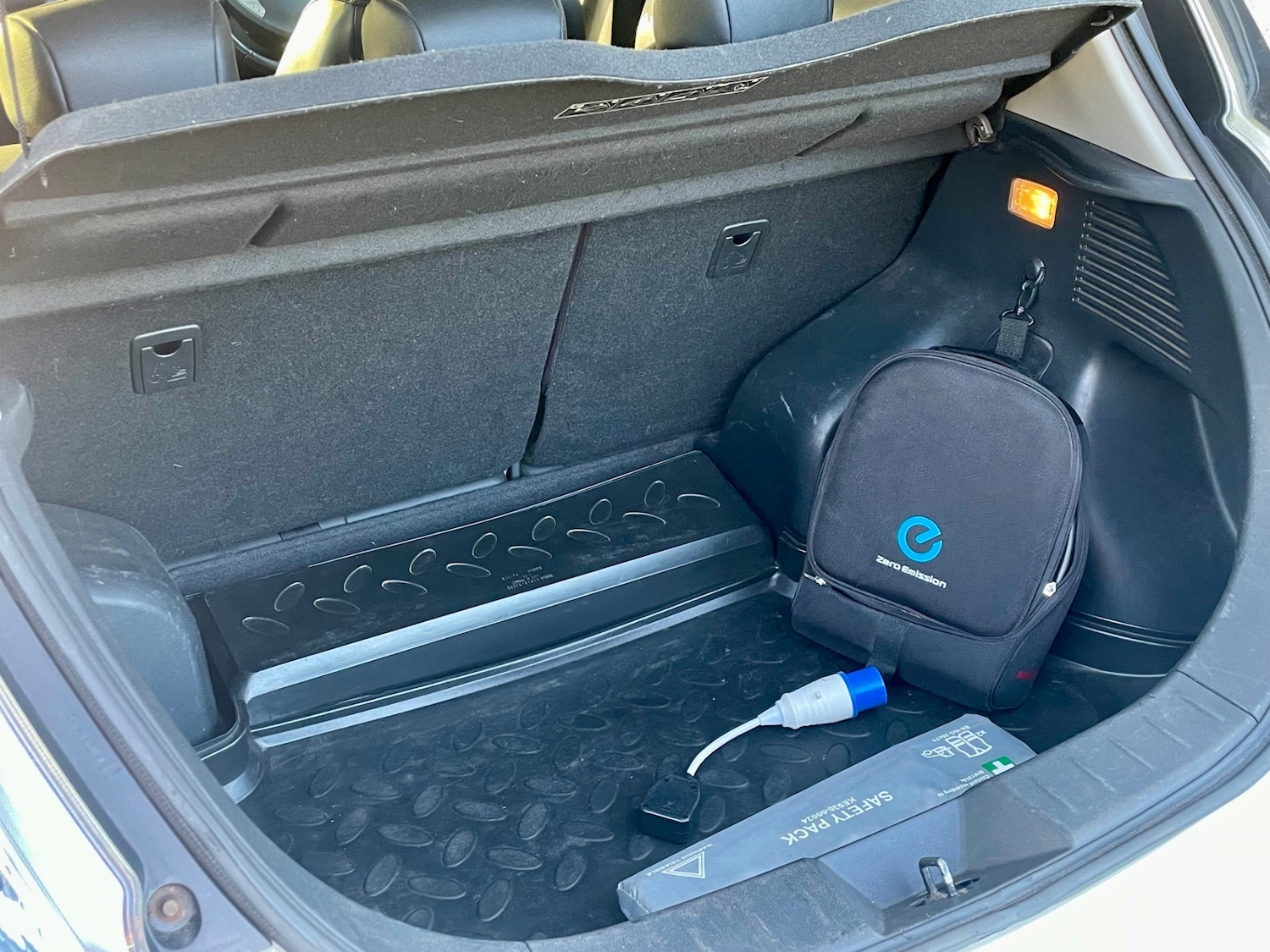 Used Nissan Leaf 2016 for sale - 76710041: Photo 5